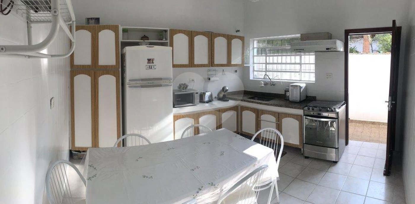 Casa à venda com 3 quartos, sendo 1 suíte, em Santana, São Paulo, SP
