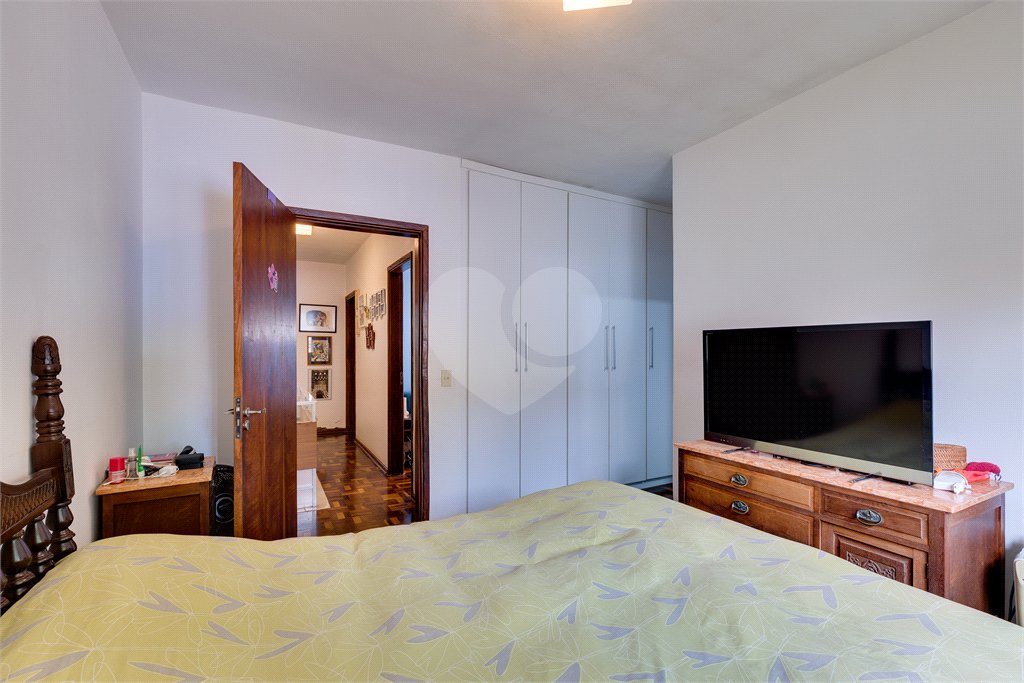 Casa de Vila à venda com 3 quartos, sendo 1 suíte, em Alto da Boa Vista, São Paulo, SP