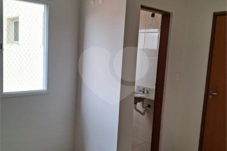 Casa à venda com 3 quartos, sendo 1 suíte, no condomínio Residencial Vila de Motalegre, São Paulo - SP