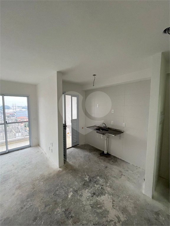 Apartamento à venda ou para alugar com 2 quartos em Vila das Bandeiras, Guarulhos, SP
