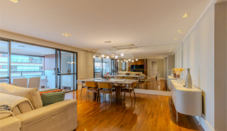 Apartamento à venda com 3 suítes em Chácara Santo Antônio, São Paulo, SP