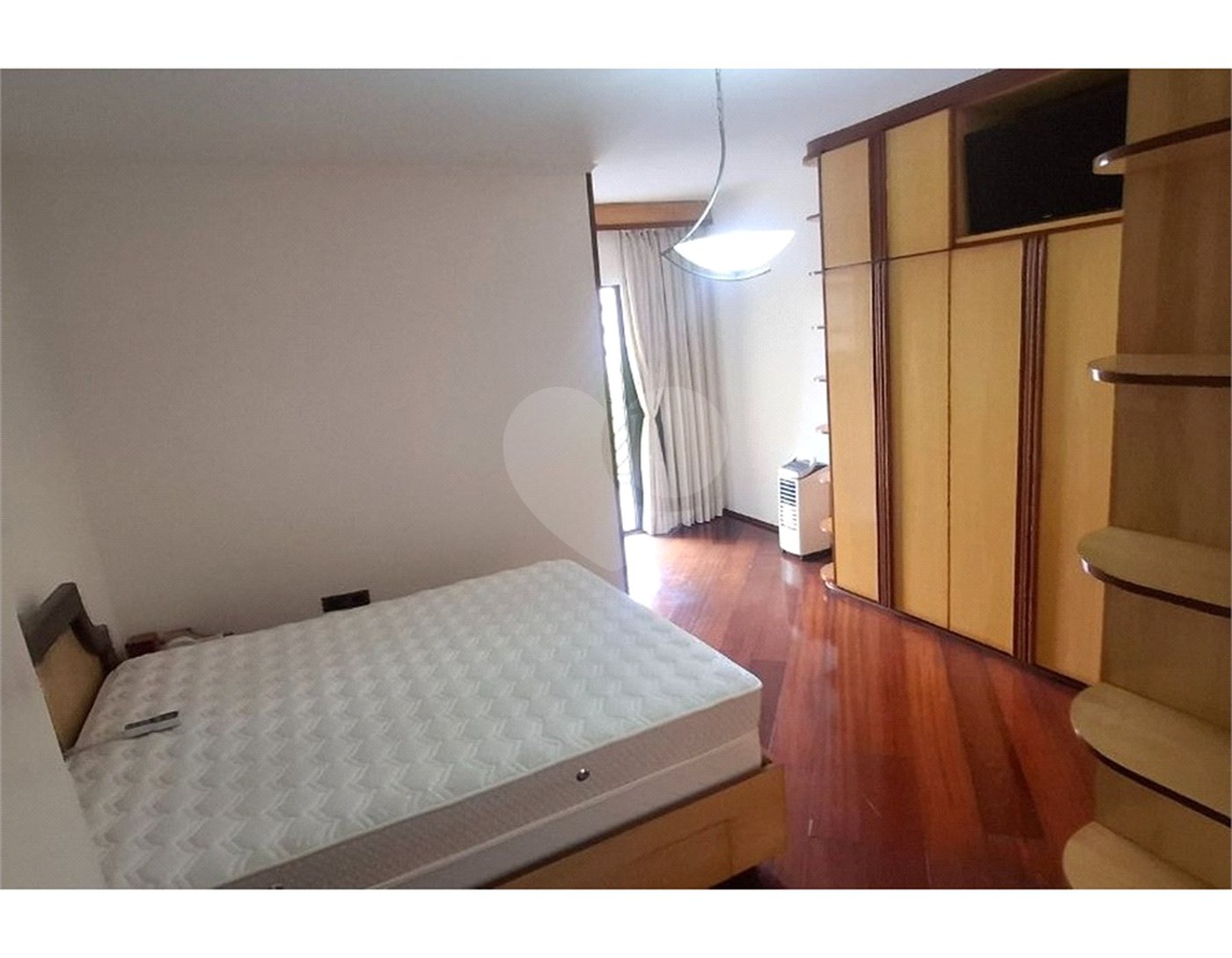 Casa à venda com 4 quartos, sendo 3 suítes, em Vila Aurora (zona Norte), São Paulo, SP