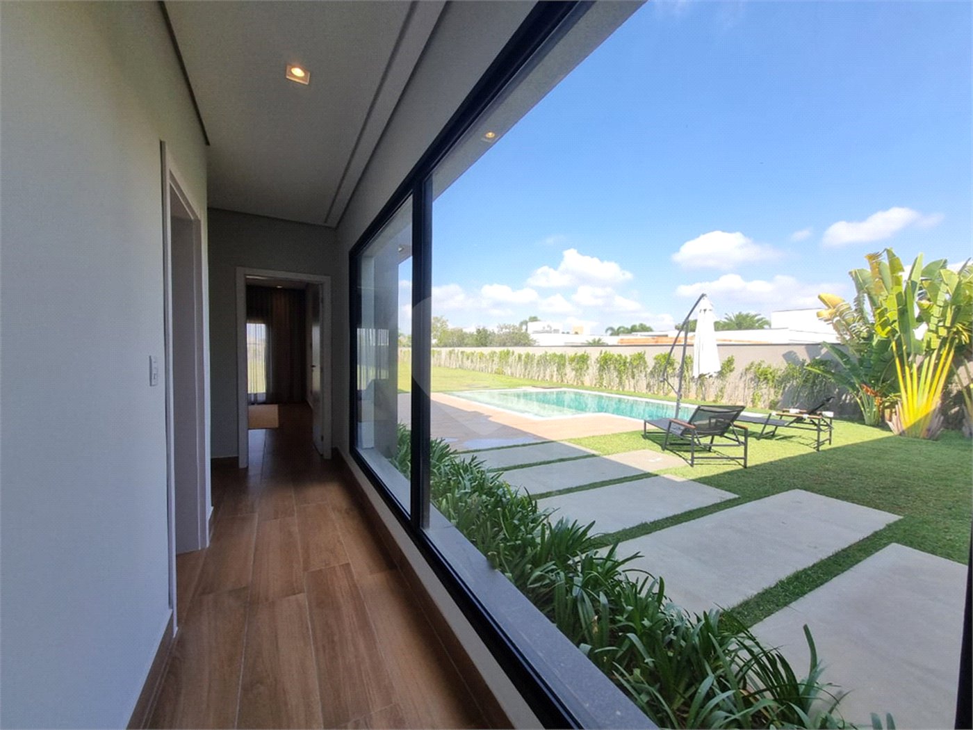 Casa à venda com 4 suítes no condomínio Xapada Park Ytu, Itu - SP