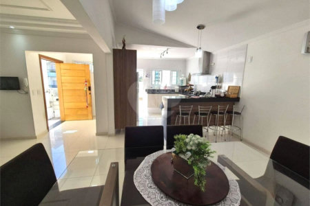 Casa à venda com 3 quartos, sendo 1 suíte,  em Vila Augusta, Sorocaba, SP