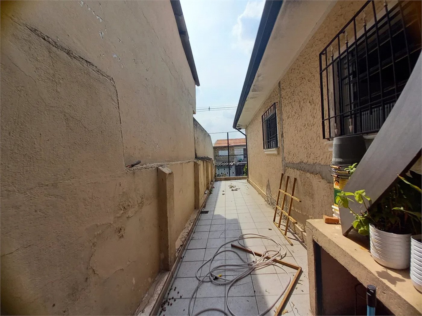 Casa Térrea à venda com 5 suítes em Vila Lageado, São Paulo, SP