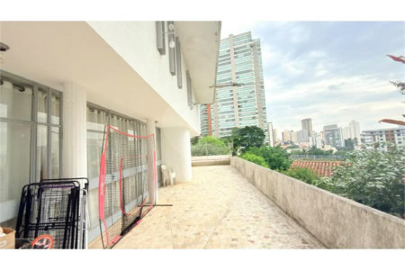Casa à venda com 4 quartos, sendo 3 suítes, em Santana, São Paulo, SP