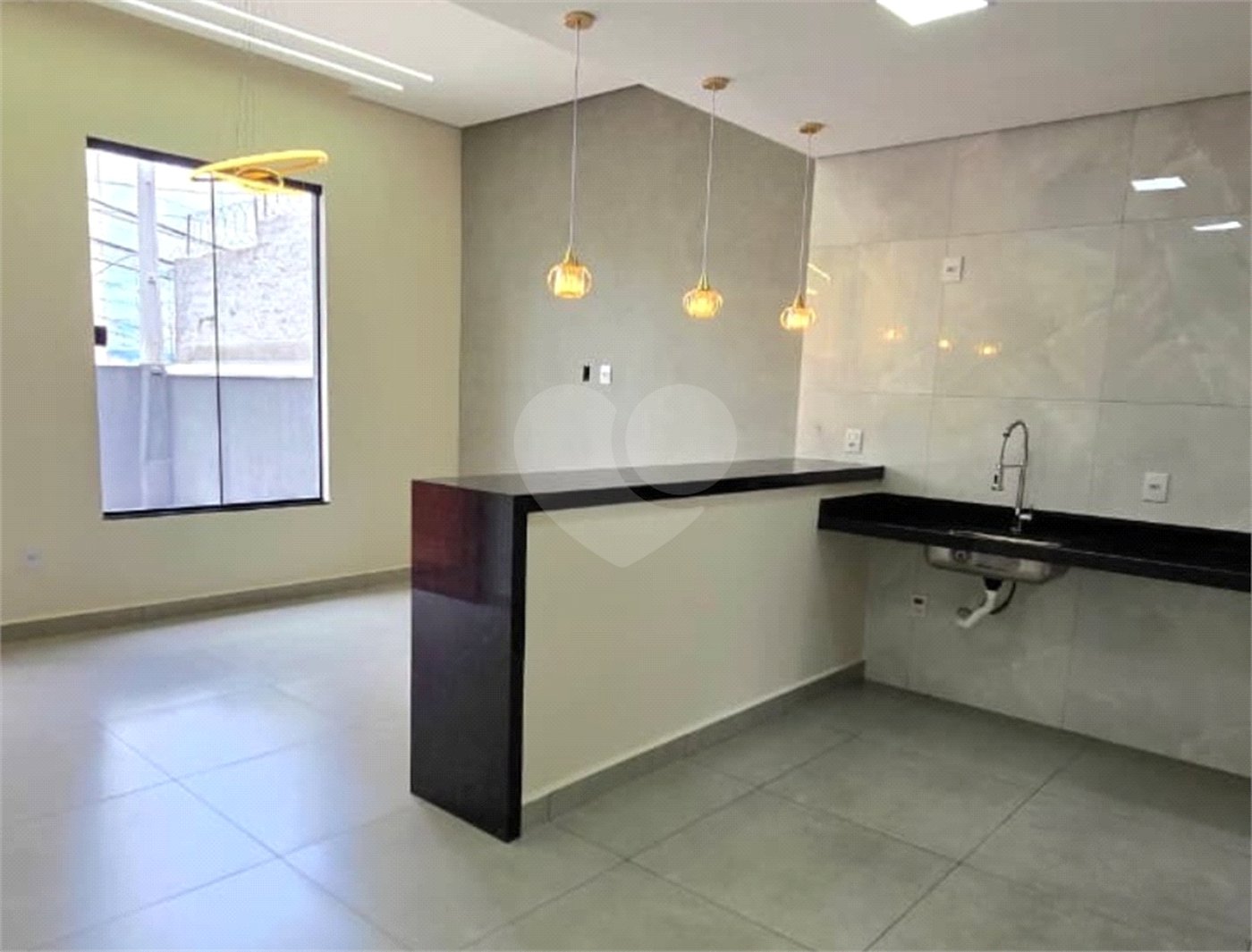 Casa à venda com 3 quartos, sendo 1 suíte, em Vila Barão, Sorocaba, SP