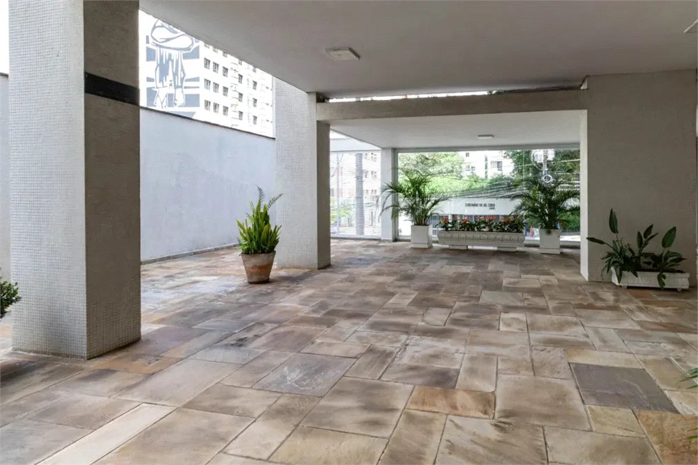 Apartamento à venda com 3 suítes em Jardim Paulista, São Paulo, SP