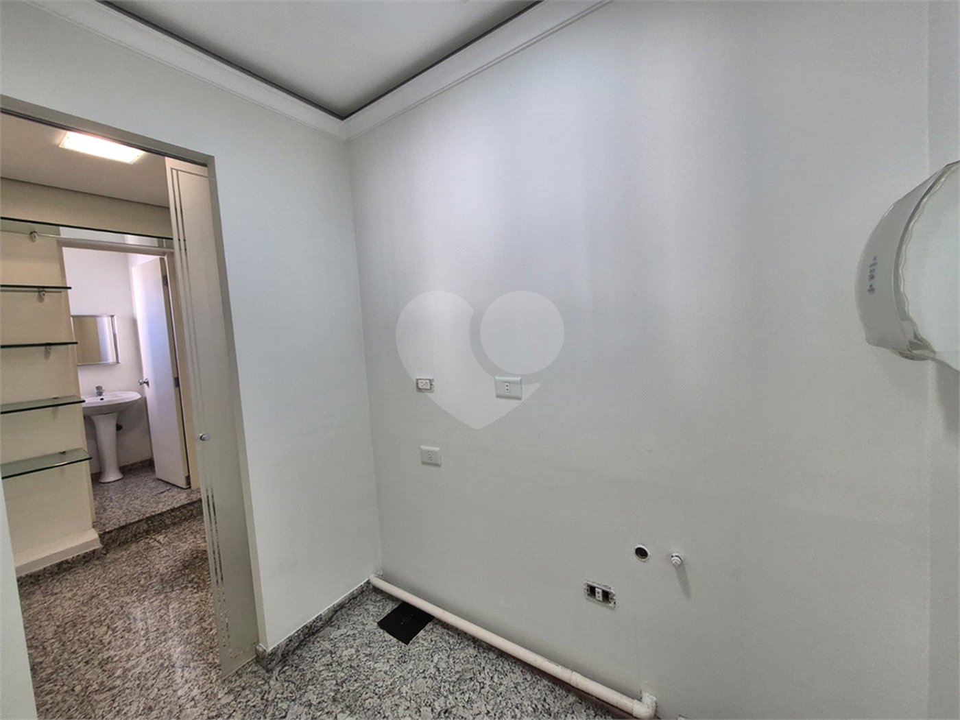 Sala à venda em Vila Progredior, São Paulo, SP