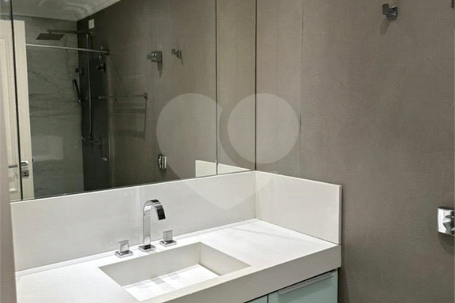 Apartamento à venda com 3 quartos, sendo 1 suíte, em Pompéia, São Paulo, SP