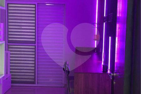 Casa à venda com 3 quartos, sendo 1 suíte, no condomínio Real Park Tietê, Mogi das Cruzes - SP