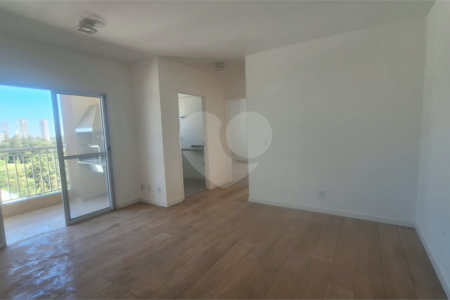 Apartamento à venda ou para alugar com 2 quartos, sendo 1 suíte, em Aparecidinha, Sorocaba, SP
