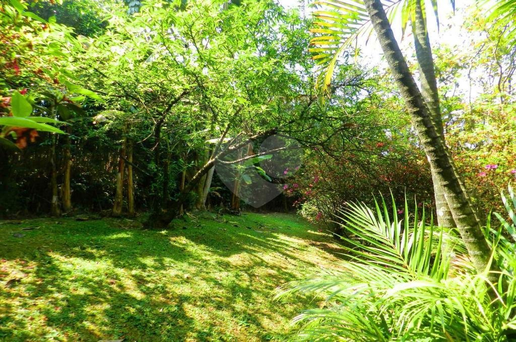 Casa de Vila à venda com 5 quartos, sendo 2 suítes, em Jardim Marajoara, São Paulo, SP