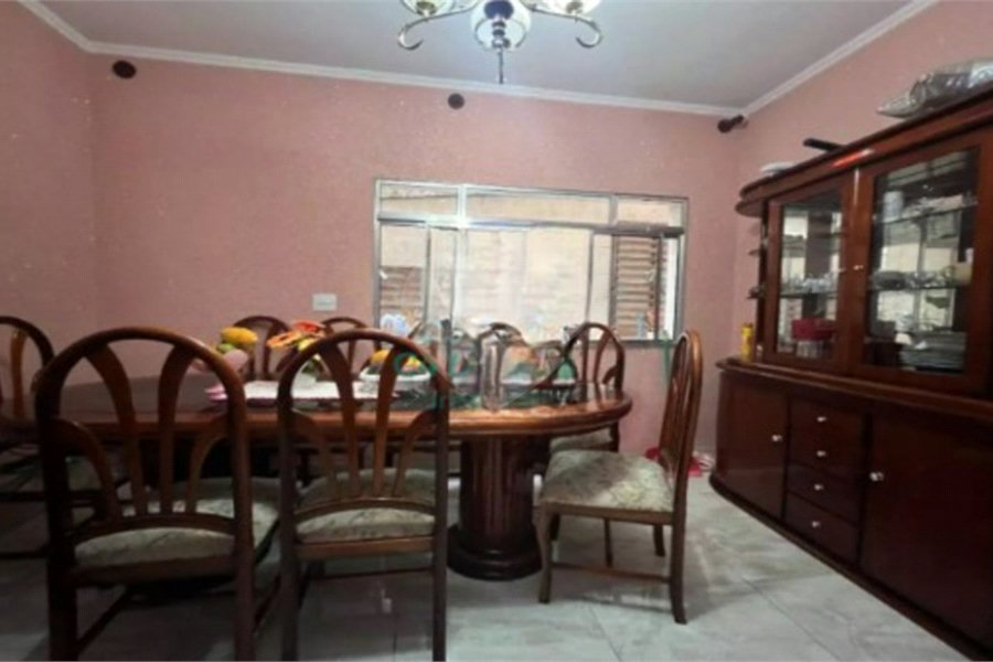 Sobrado à venda com 3 quartos, sendo 1 suíte, em Tremembé, São Paulo, SP