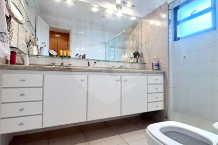 Apartamento à venda com 3 suítes em Vila Seixas, Ribeirão Preto, SP
