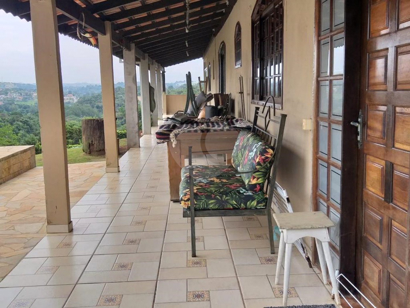 Chácara à venda com 3 suítes em Ribeirão dos Porcos, Atibaia, SP
