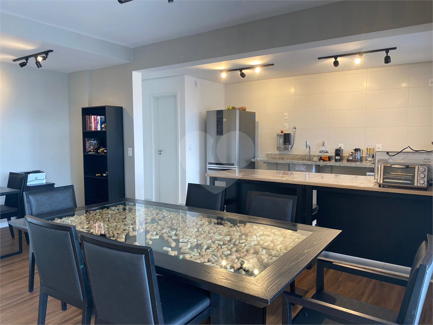 Apartamento à venda com 3 suítes em Aclimação, São Paulo, SP