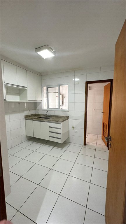 Apartamento para alugar com 3 quartos, sendo 1 suíte, em Atibaia Jardim, Atibaia, SP
