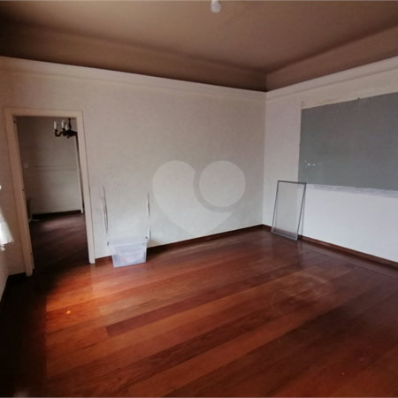 Sobrado à venda com 5 quartos, sendo 1 suíte, em Vila Mariana, São Paulo, SP