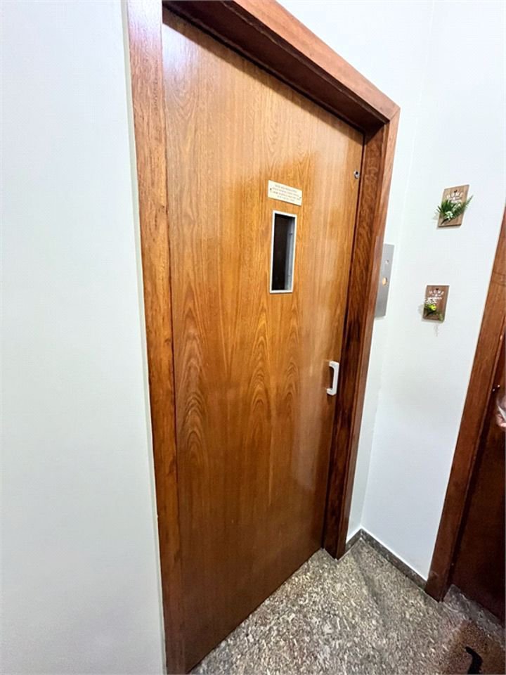 Apartamento com 2 Quartos e 2 Vagas à Venda em Pitangueiras – Guarujá/SP