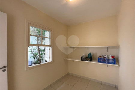 Sobrado para alugar com 3 quartos, sendo 2 suítes, em Itaim Bibi, São Paulo, SP