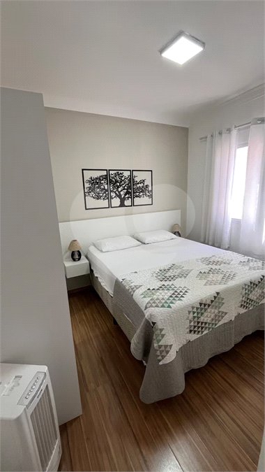 Apartamento à venda com 2 quartos, sendo 1 suíte, em Jardim Carambeí, São Roque, SP