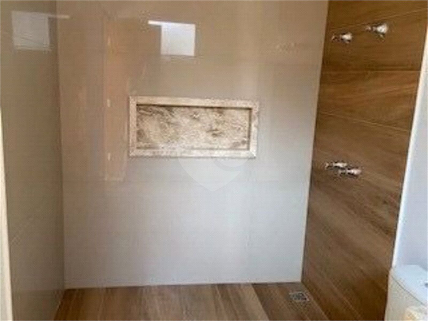 Casa à venda com 3 suítes no condomínio Residencial Viena, Indaiatuba - SP