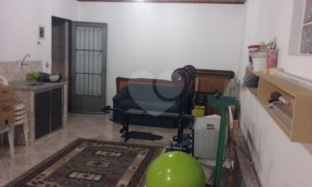 Sobrado à venda com 3 suítes em Santana, São Paulo, SP