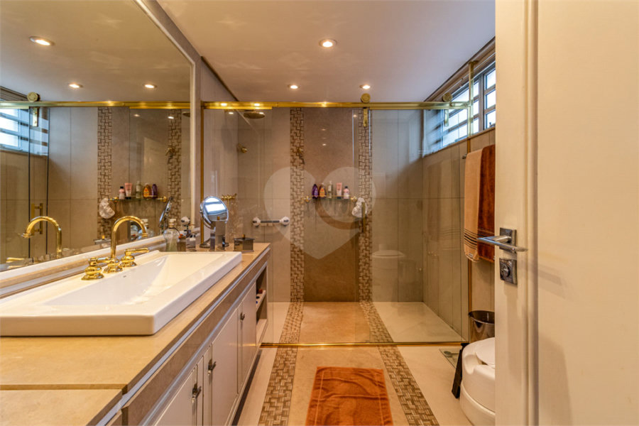 Apartamento à venda com 3 suítes em Bela Vista, São Paulo, SP