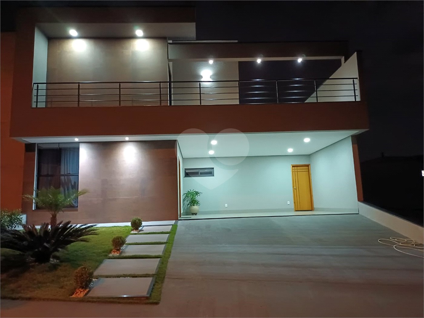 Casa à venda com 3 quartos, sendo 1 suíte, no condomínio Jardins Di Roma Piazza Venezia, Indaiatuba - SP
