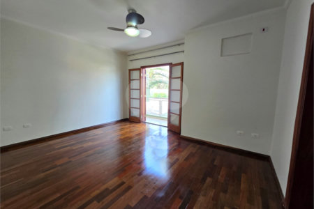 Casa para alugar com 4 quartos, sendo 3 suítes,  no condomínio Village Saint Claire, Sorocaba - SP
