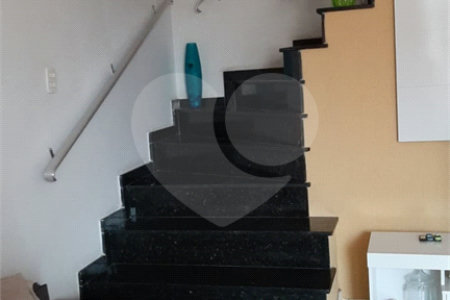 Sobrado à venda com 2 quartos em Vila Medeiros, São Paulo, SP
