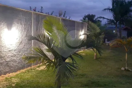 Chácara à venda com 3 suítes em Vila São Geraldo, São José dos Campos, SP