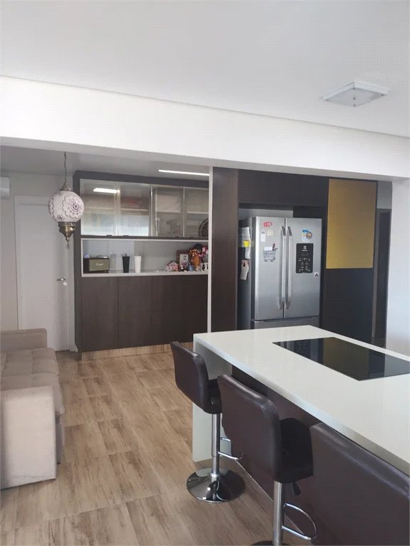 Apartamento à venda com 4 quartos, sendo 2 suítes,  em Pinheiros, São Paulo, SP
