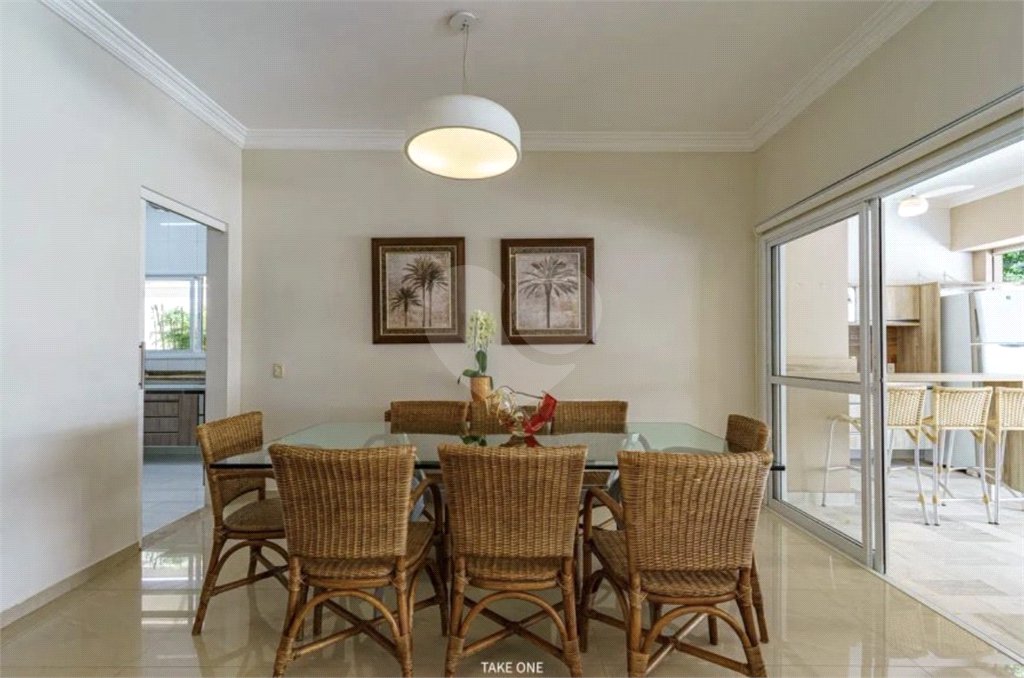 Casa à venda com 3 suítes no condomínio Villagio DI Verona, Vinhedo - SP