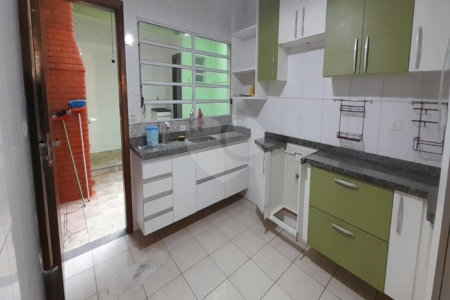 Casa à venda com 3 quartos, sendo 1 suíte, no Centro, São Bernardo do Campo, SP