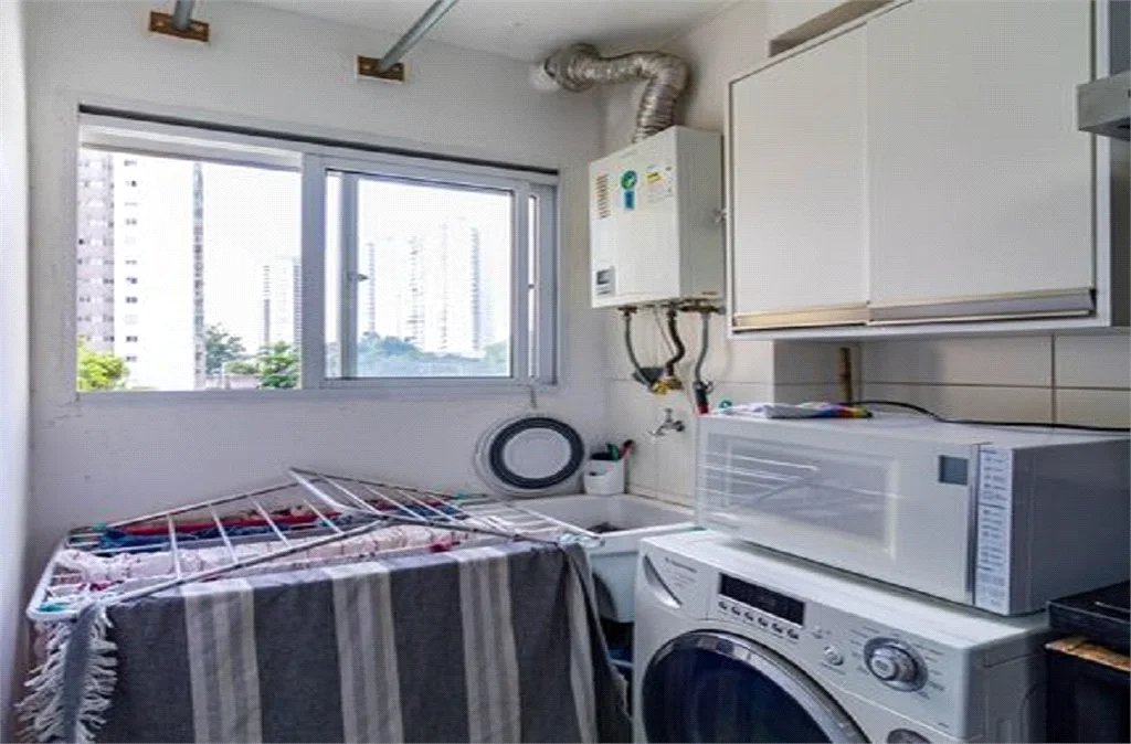 Apartamento à venda com 2 quartos, sendo 1 suíte, em Parque Reboucas, São Paulo, SP