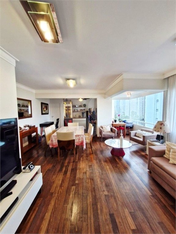 Apartamento à venda com 3 quartos, sendo 1 suíte, em Vila Suzana, São Paulo, SP