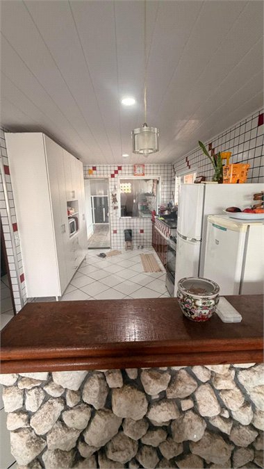 Casa em condomínio à venda com 4 quartos, sendo 2 suítes, em Monte Alto, Arraial do Cabo, RJ