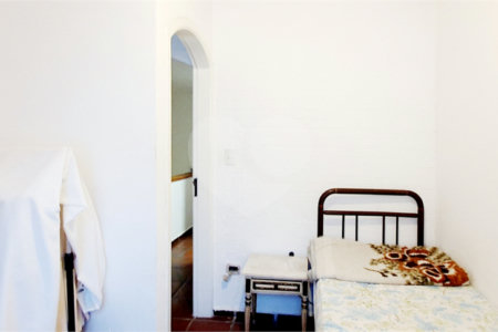 Casa à venda com 3 quartos, sendo 1 suíte,  no condomínio Ministro Jesuíno Cardoso 504, São Paulo - SP