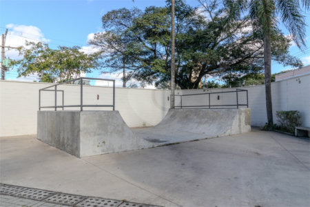 Apartamento à venda com 4 quartos, sendo 2 suítes, em Jardim Marajoara, São Paulo, SP