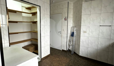 Apartamento à venda com 4 quartos, sendo 1 suíte,  em Anchieta, São Bernardo do Campo, SP