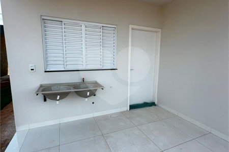 Casa à venda com 3 quartos, sendo 1 suíte,  em Flanboyant Residencial Park, Ponta Porã, MS