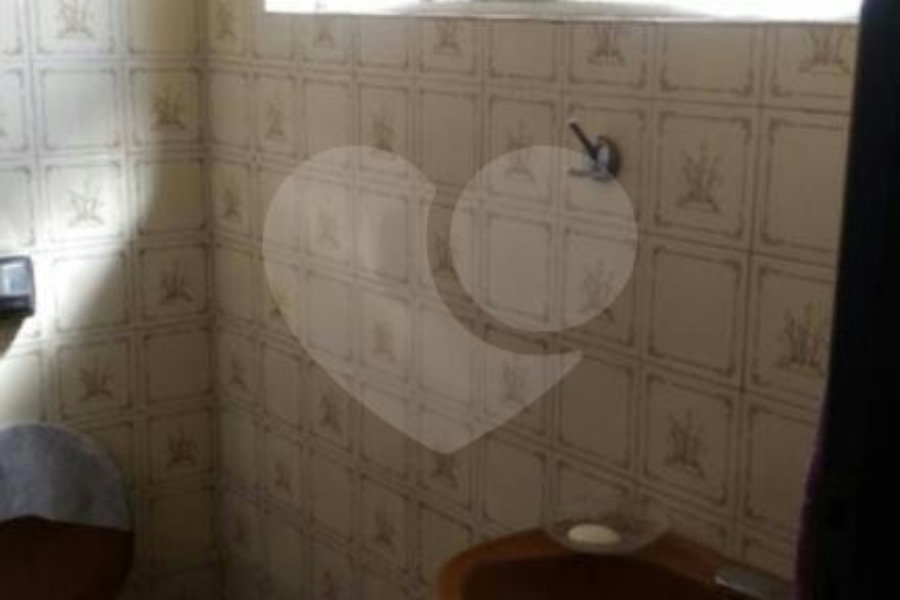 Sobrado à venda com 3 quartos, sendo 1 suíte, em Tremembé, São Paulo, SP