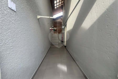 Casa à venda com 3 quartos, sendo 1 suíte, no condomínio Ibiti do Paço, Sorocaba - SP