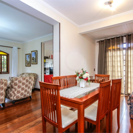 Casa à venda com 6 quartos, sendo 4 suítes, em Vila Anglo Brasileira, São Paulo, SP