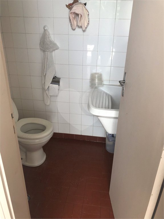 Sobrado à venda com 5 quartos, sendo 1 suíte, em Jardim São Bento, São Paulo, SP