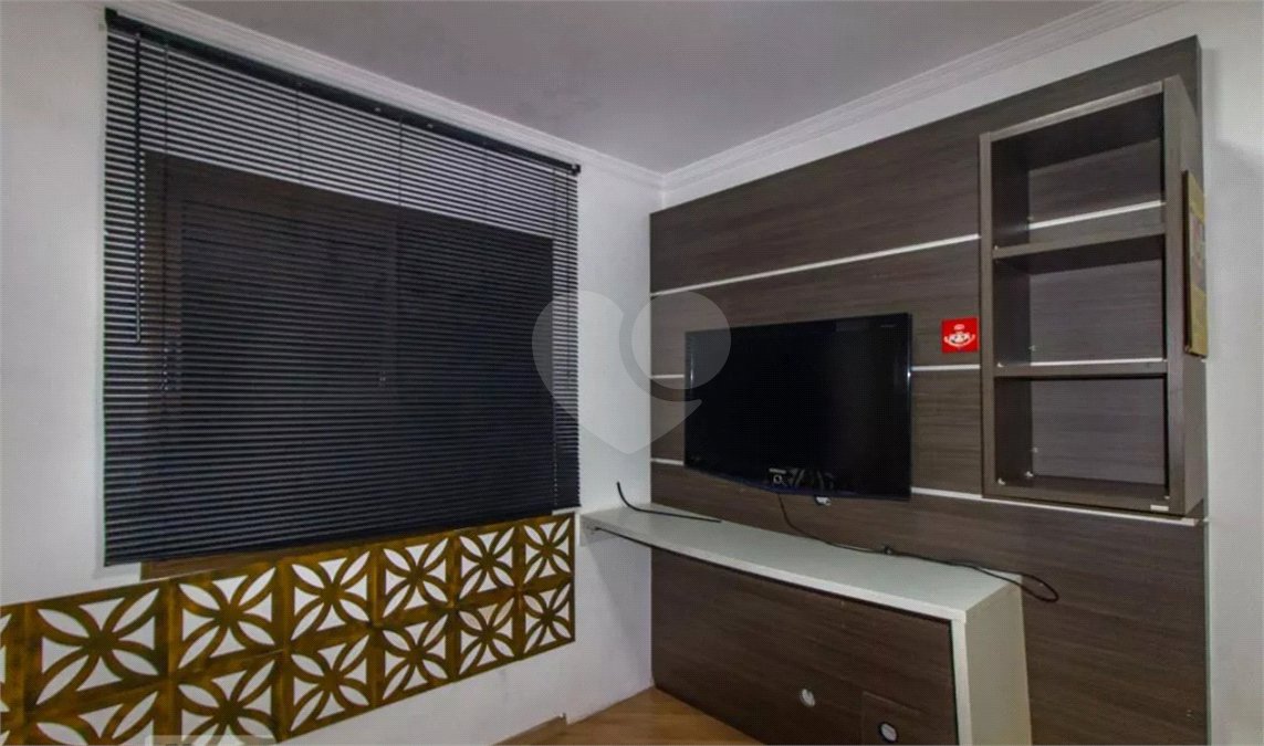Apartamento à venda com 3 quartos, sendo 1 suíte,  em Vila Regente Feijó, São Paulo, SP