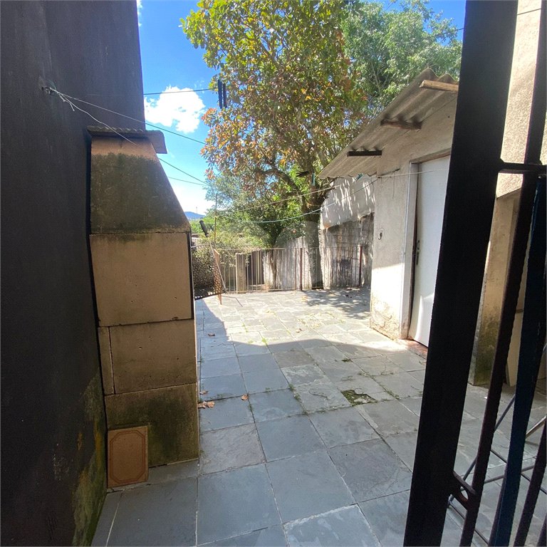 Casa à venda com 3 quartos em Vila Oliveira, Mogi das Cruzes, SP