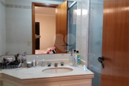 Apartamento à venda com 3 quartos, sendo 1 suíte, em Alto da Lapa, São Paulo, SP